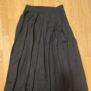 DAZY Women's Maxi Pleated Skirt